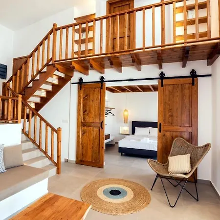 Cato Agro 4, Seafront With Private Pool