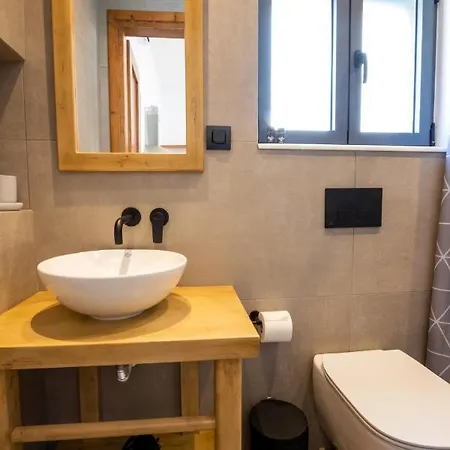 Cato Agro 4, Seafront With Private Pool 别墅 奇波斯阿费提