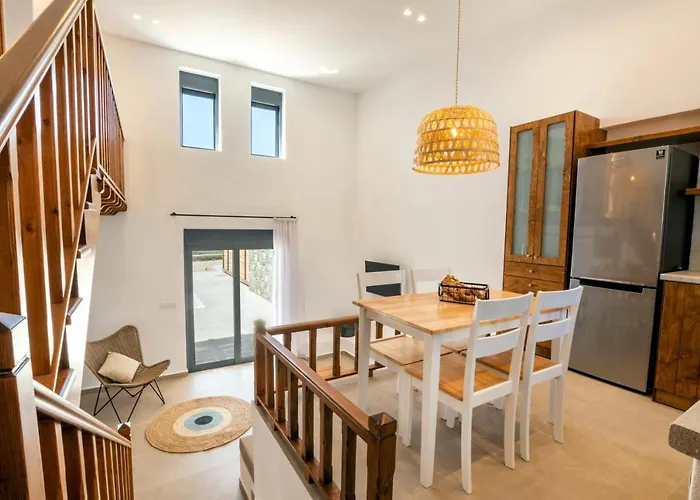 Cato Agro 4, Seafront With Private Pool * Afiartis
