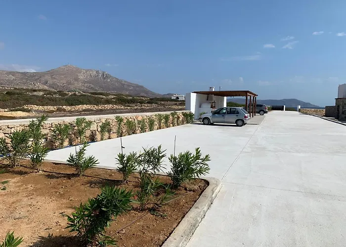 Cato Agro 4, Seafront With Private Pool Villa *