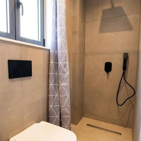 Cato Agro 4, Seafront With Private Pool *