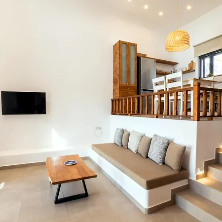 Cato Agro 4, Seafront With Private Pool Vila