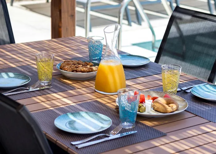 Cato Agro 4, Seafront With Private Pool