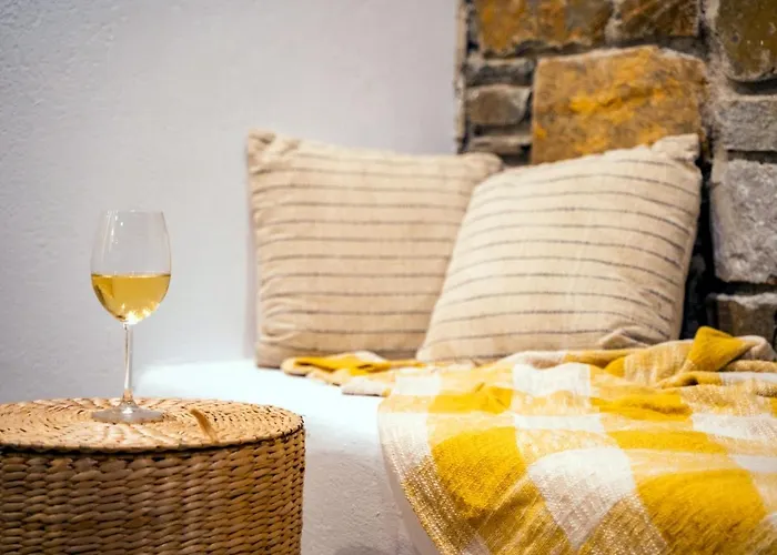 Cato Agro 4, Seafront With Private Pool Afiártisz