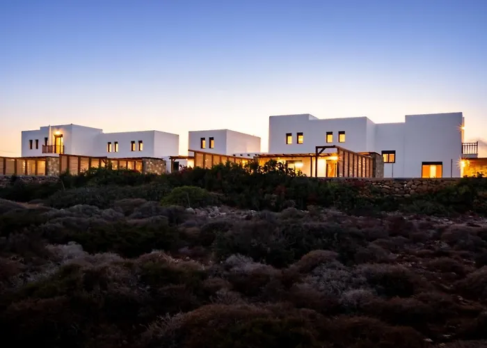 Villa Cato Agro 4, Seafront With Private Pool Afiártisz